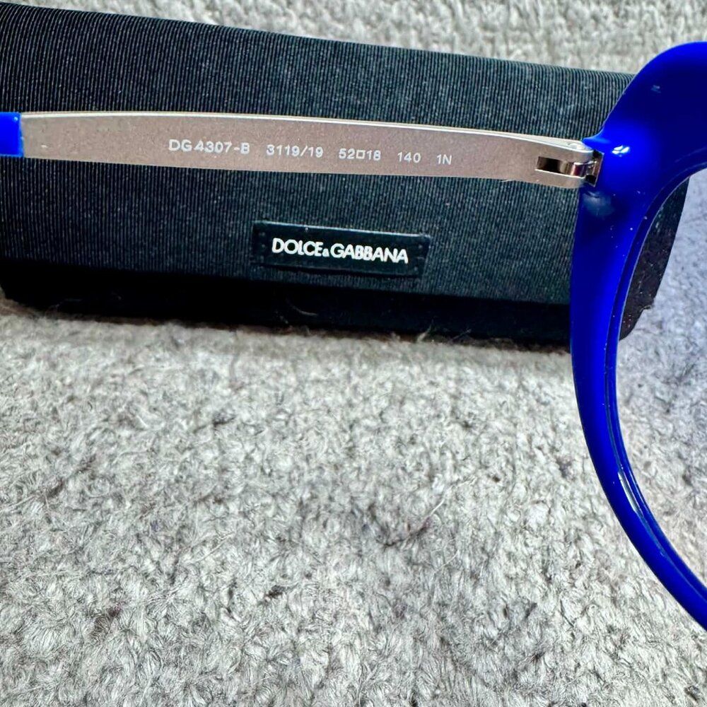 Dolce & Gabbana Blue Cat-Eye Sunglasses DG4307-B - Picture 2 of 6